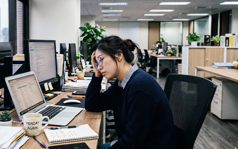 剛開工就一臉疲態？從「這裡」改善倦容厭世臉