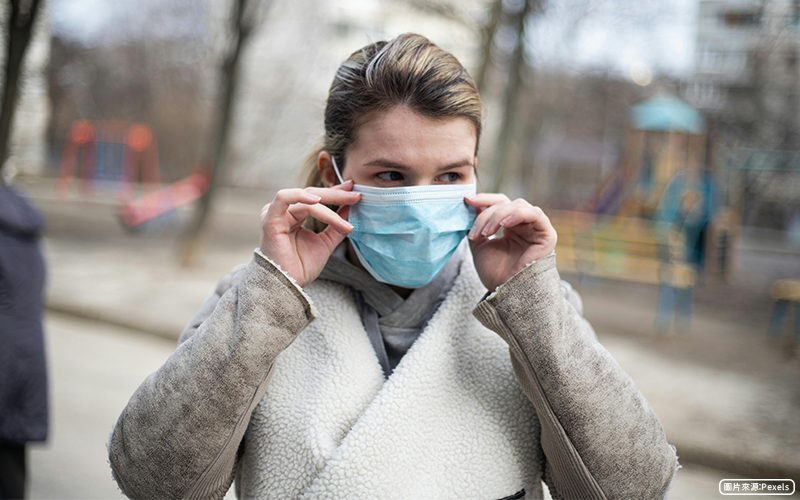 新冠疫情升溫，該補打疫苗嗎？「這些人」要注意！