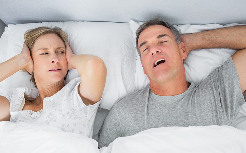 鼾聲大作，睡眠呼吸中止症的隱形危機