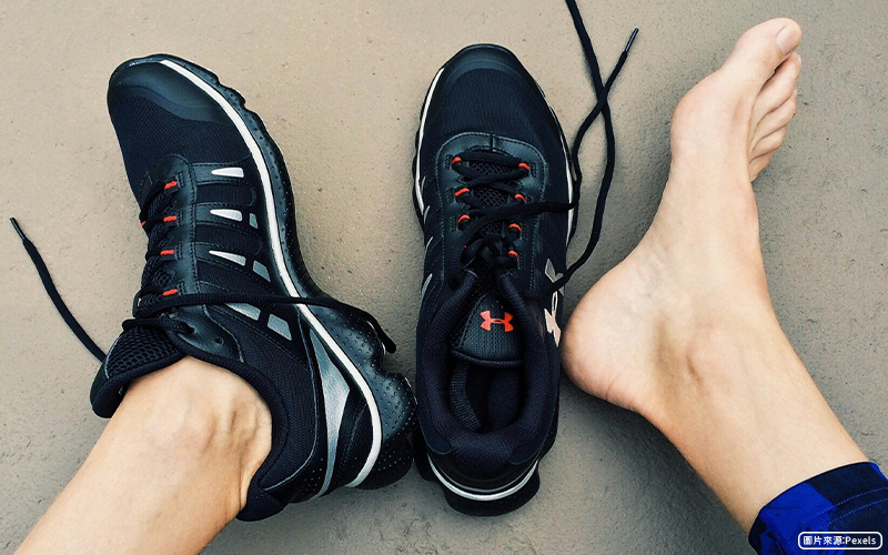 單腳突然無力,原來也可能是椎間盤突出壓迫神經 單腳突然無力,原來也可能是椎間盤突出壓迫神經